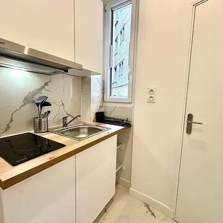 شقة New 411 Charles- Cosy Center