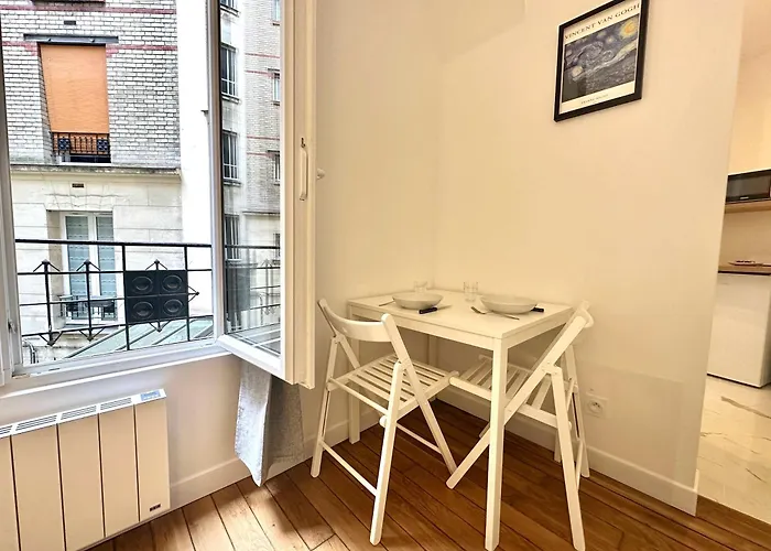 Appartement New 411 Charles- Cosy Center *